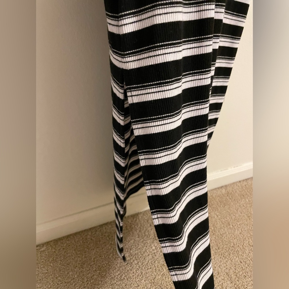 Long Dress - Picture 3 of 4